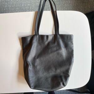 Baggu black leather tote